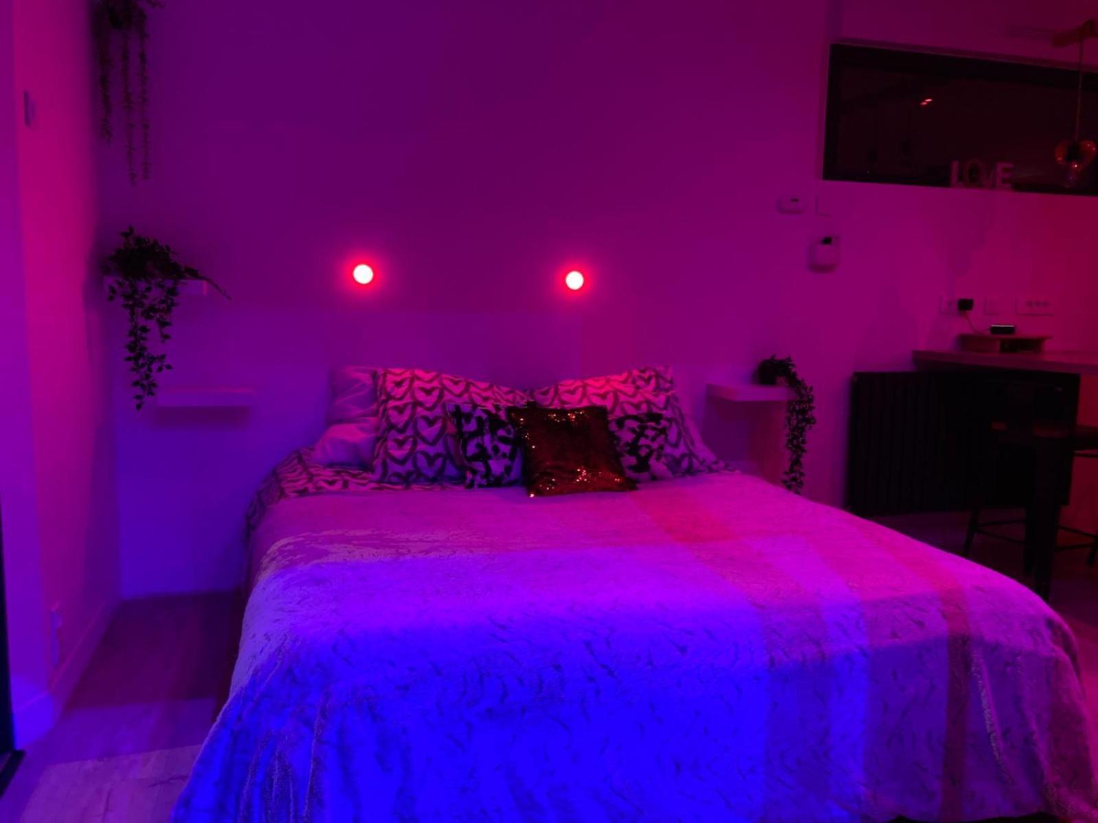Loft Privatise Avec Spa Xxl Et Piscine Chauffee ブリュ エクステリア 写真